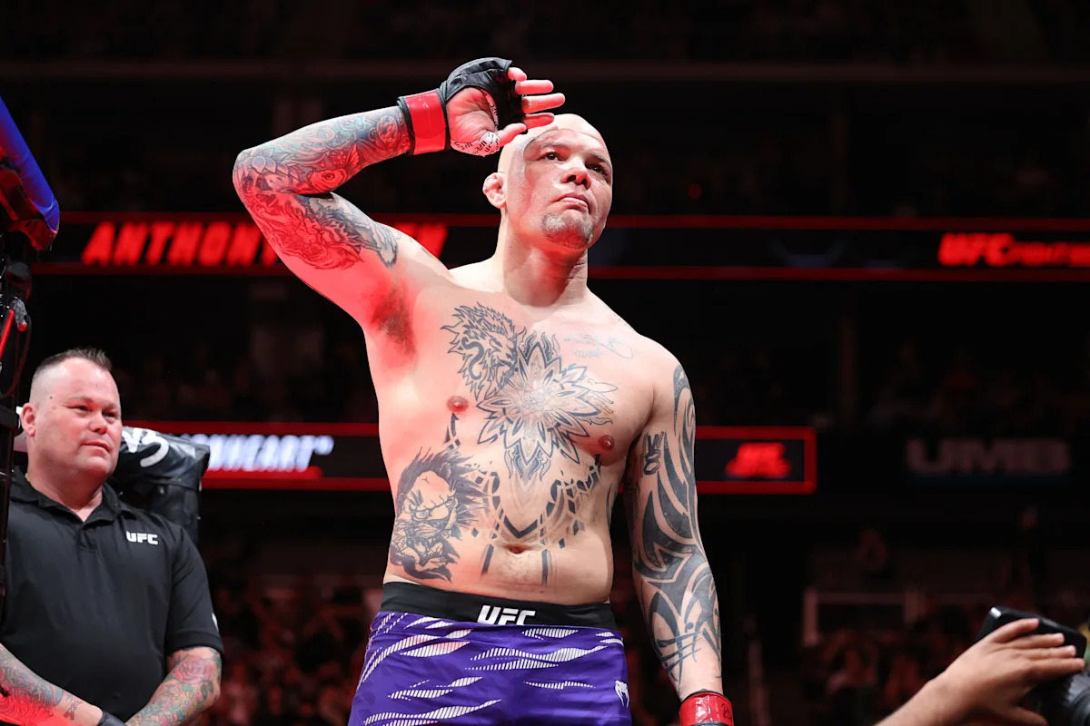 Anthony Smith’s big UFC sendoff raises the question: Is there more than one way to have a good career in MMA?