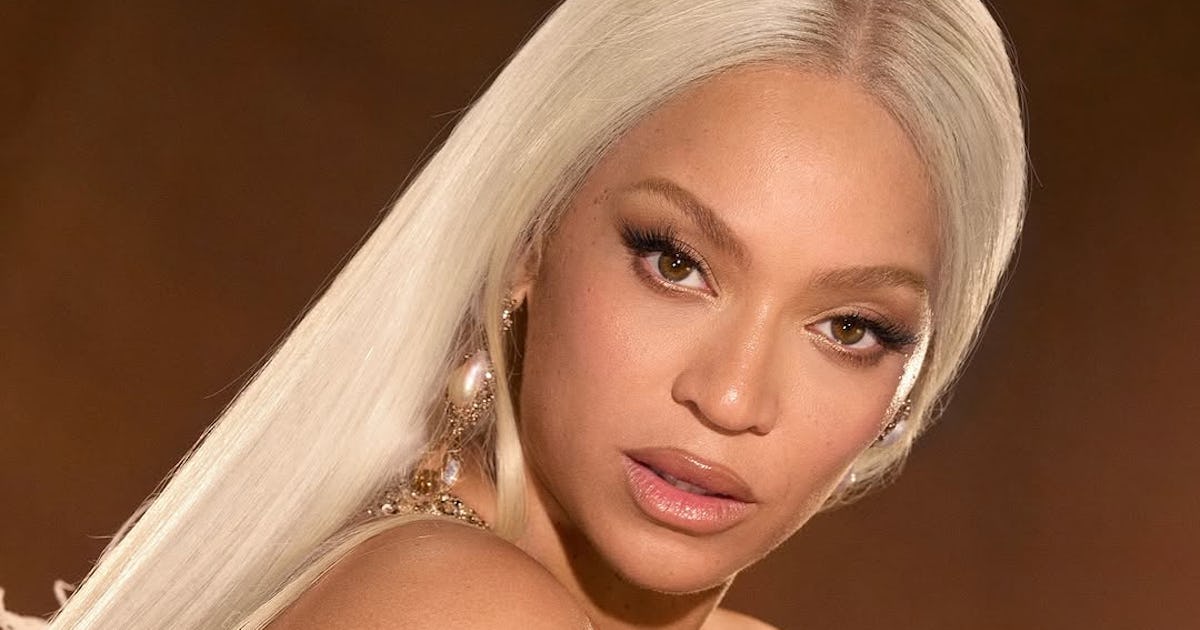 Beyoncé's Bombshell Blowout Is A Style Fit For A Superstar