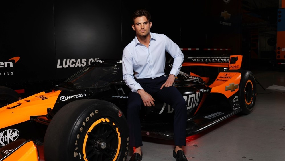 Collars & Co. Becomes Official Performance Dress Shirt of Arrow McLaren Racing Team