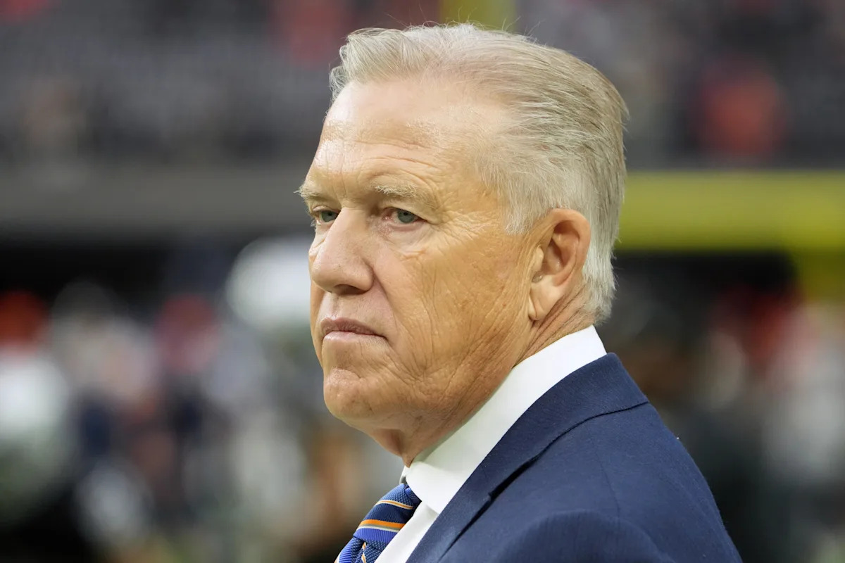Jeff Sperbeck, business partner and former agent for Broncos QB John Elway, dies in golf cart incident