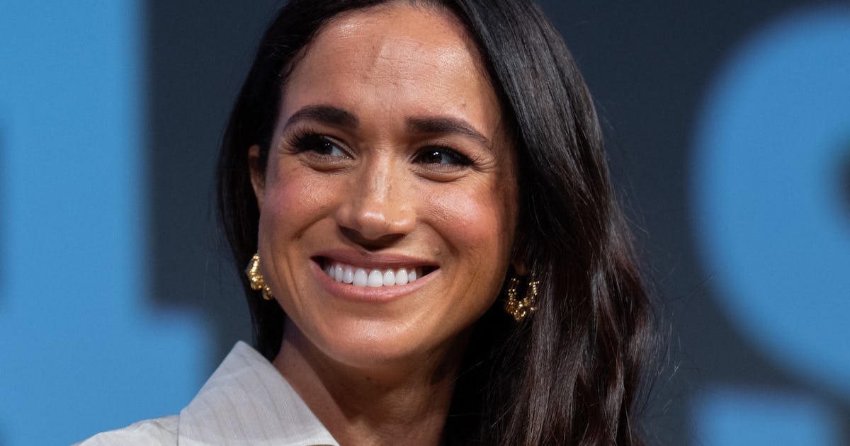 Meghan Markle’s Linen Suit Is West Coast-Chic Personified