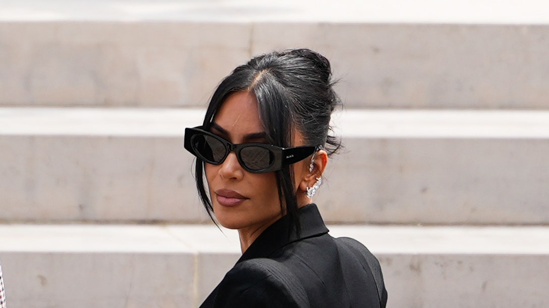 11 Legitimate Celebrities With Law Degrees