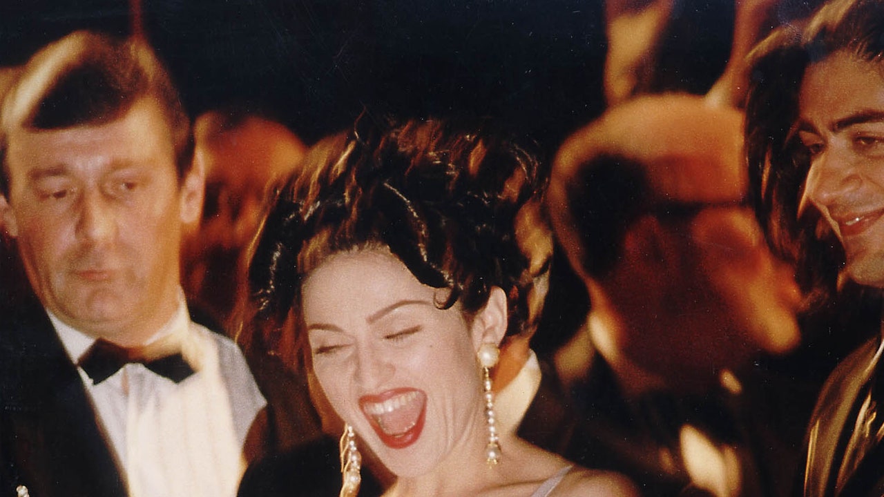 41 Iconic Cannes Film Festival Beauty Moments: From Salma Hayek to Angelina Jolie
