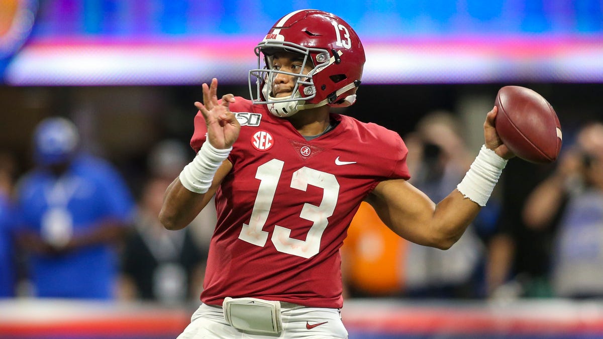 AJ McCarron, Bryce Young top Alabama football all-time leading passers