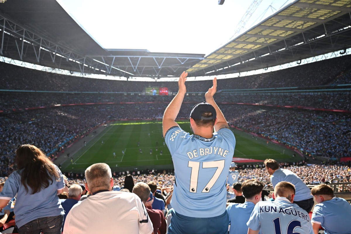An emotional night awaits as Manchester City farewell a club legend.