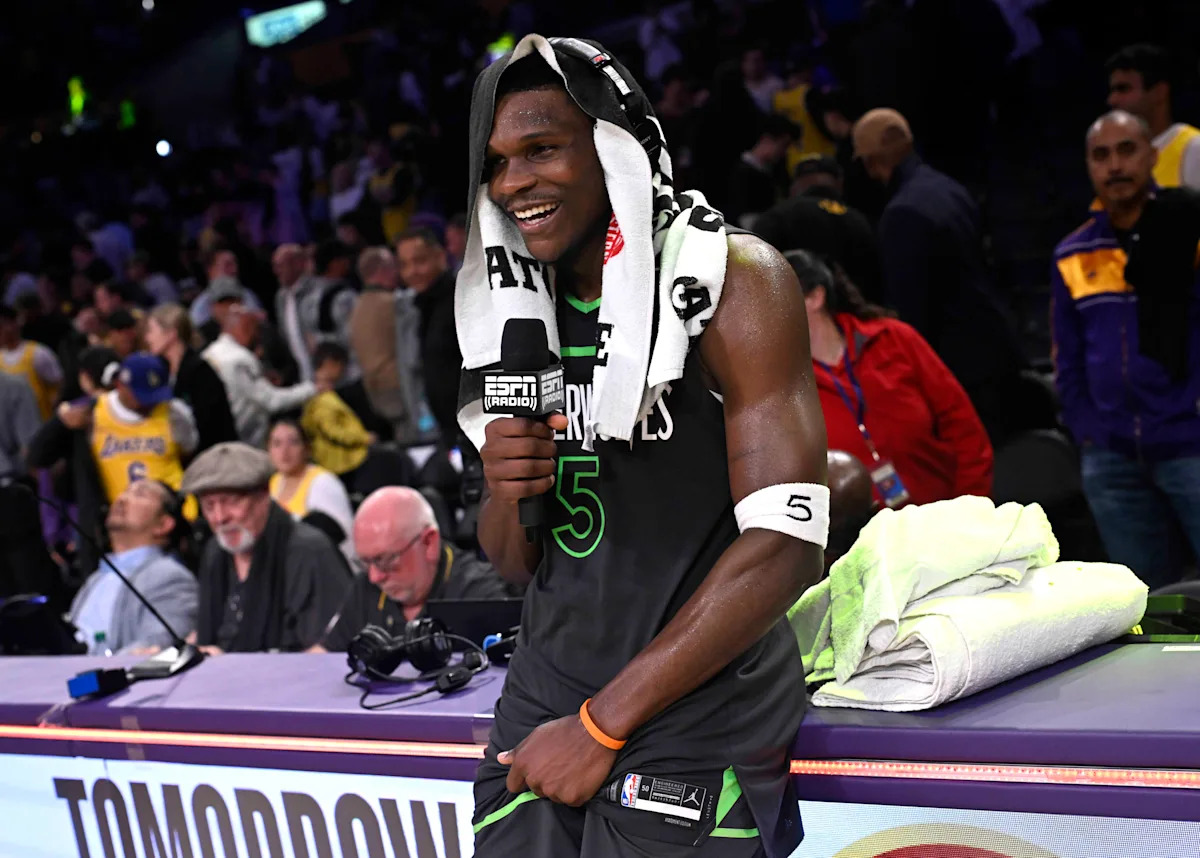 Anthony Edwards trolls everyone who picked Lakers to beat Timberwolves in playoffs: ‘Lakers in 5’