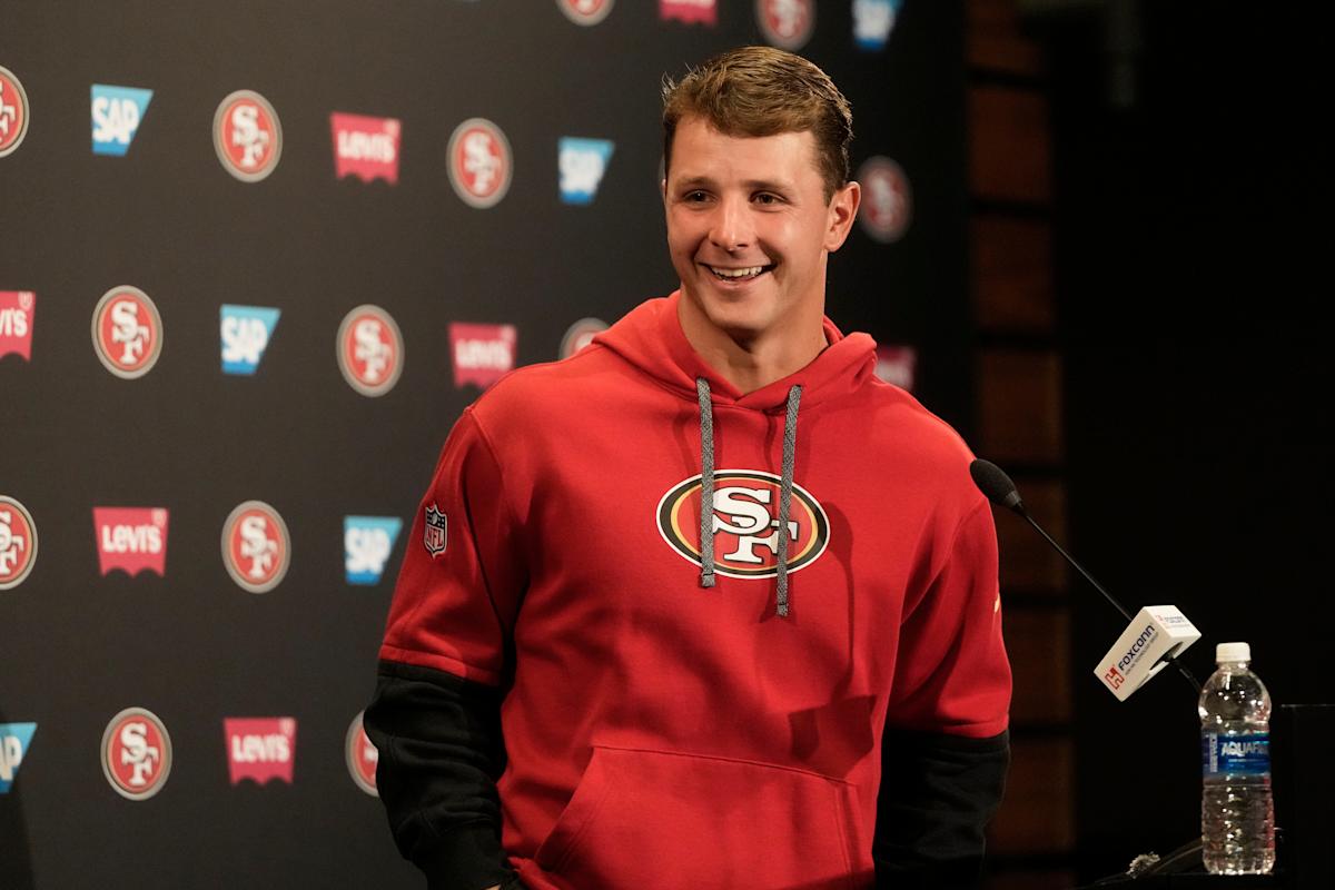 Brock Purdy avoided offseason drama before signing 5-year, $265 million extension with the 49ers