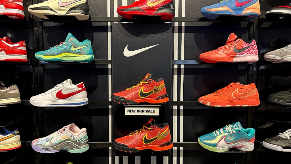 Dick’s Sporting Goods Deal for Foot Locker Could Be Big Boost for Nike