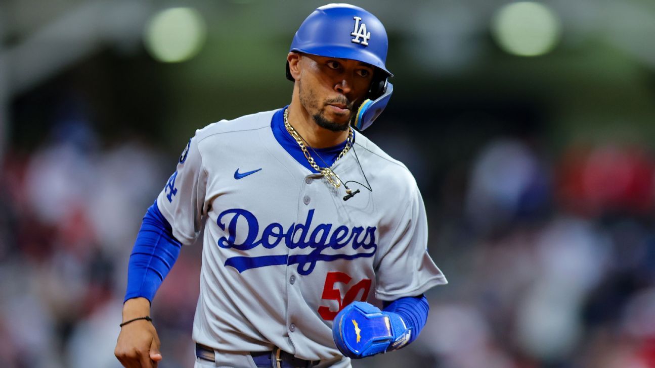 Dodgers’ Mookie Betts day-to-day after injuring toe in mishap