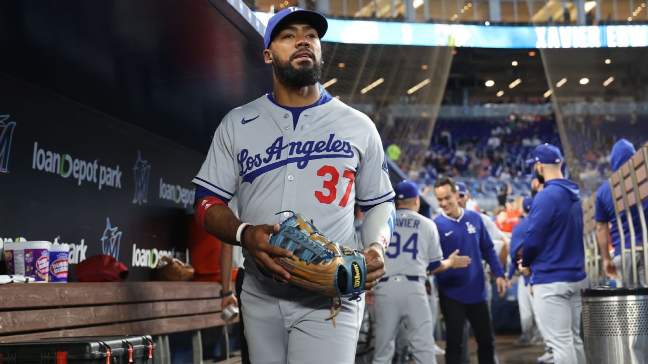 Dodgers OF Teoscar Hernandez to IL, will be out ‘for a while’