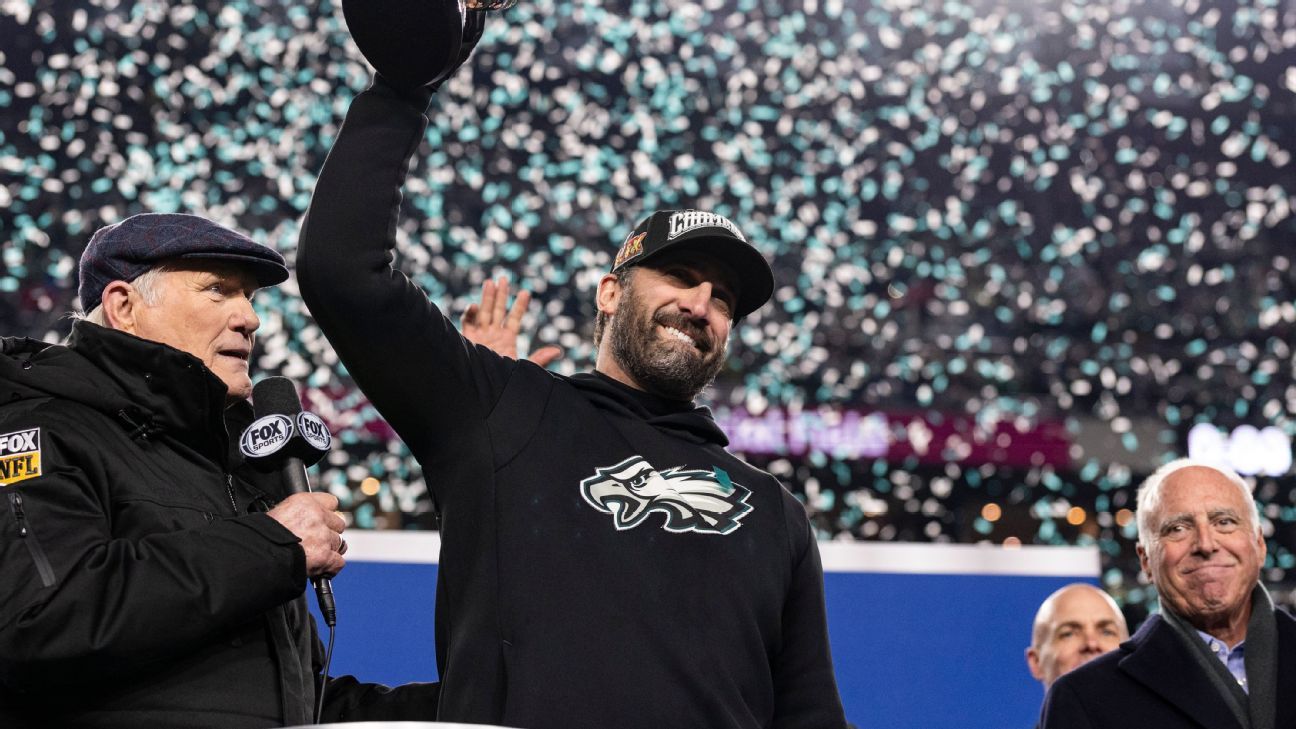 Eagles reward coach Nick Sirianni with multiyear extension