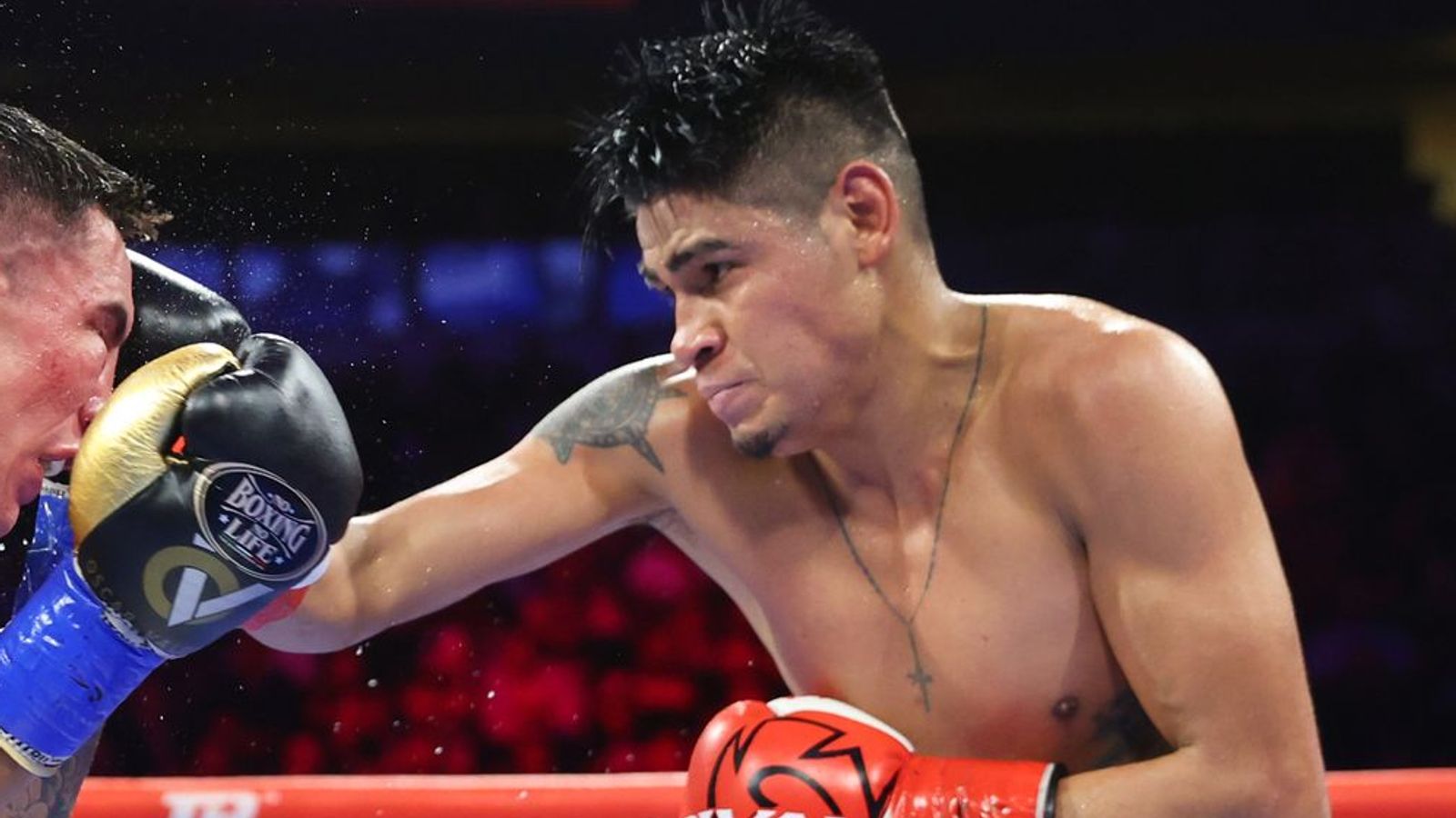 Emanuel Navarrete vs Charly Suarez: All-action world champion returns for title defence live on Sky Sports | Boxing News