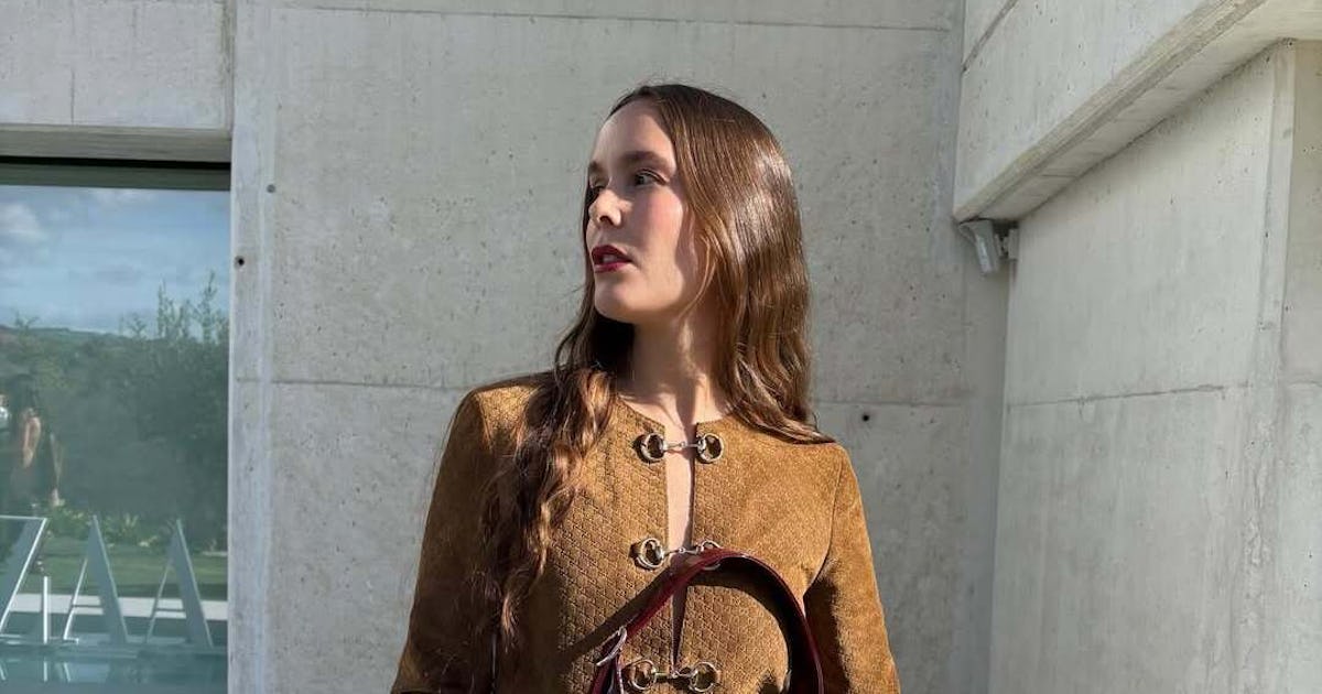 Embrace ’70s Style With These Groovy Outfit Ideas
