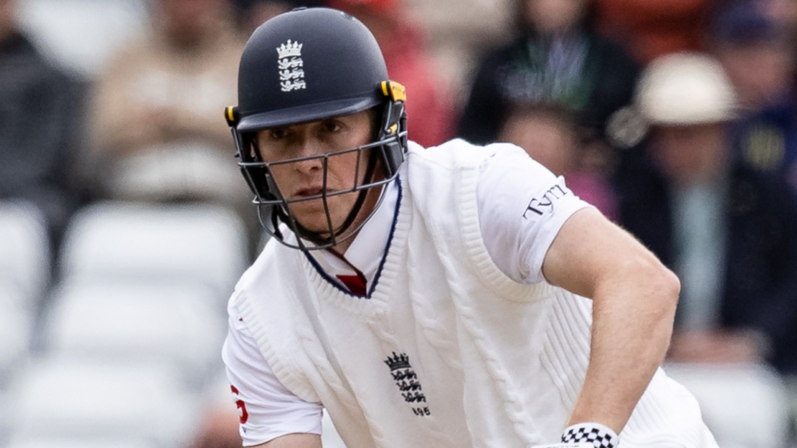 England vs Zimbabwe: Zak Crawley returns to form with crucial century in bid to keep hold of Test spot | Cricket News