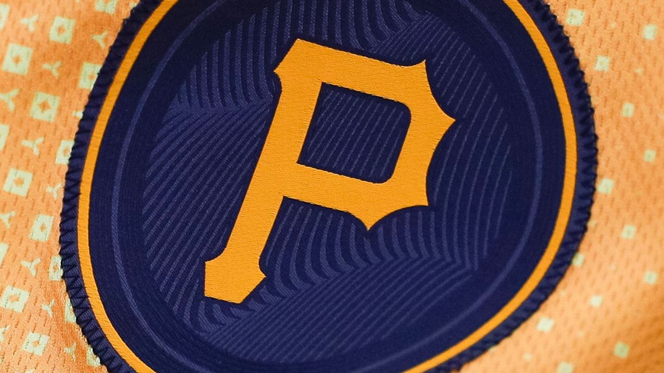 Fan who fell to warning track at Pirates’ ballpark awake