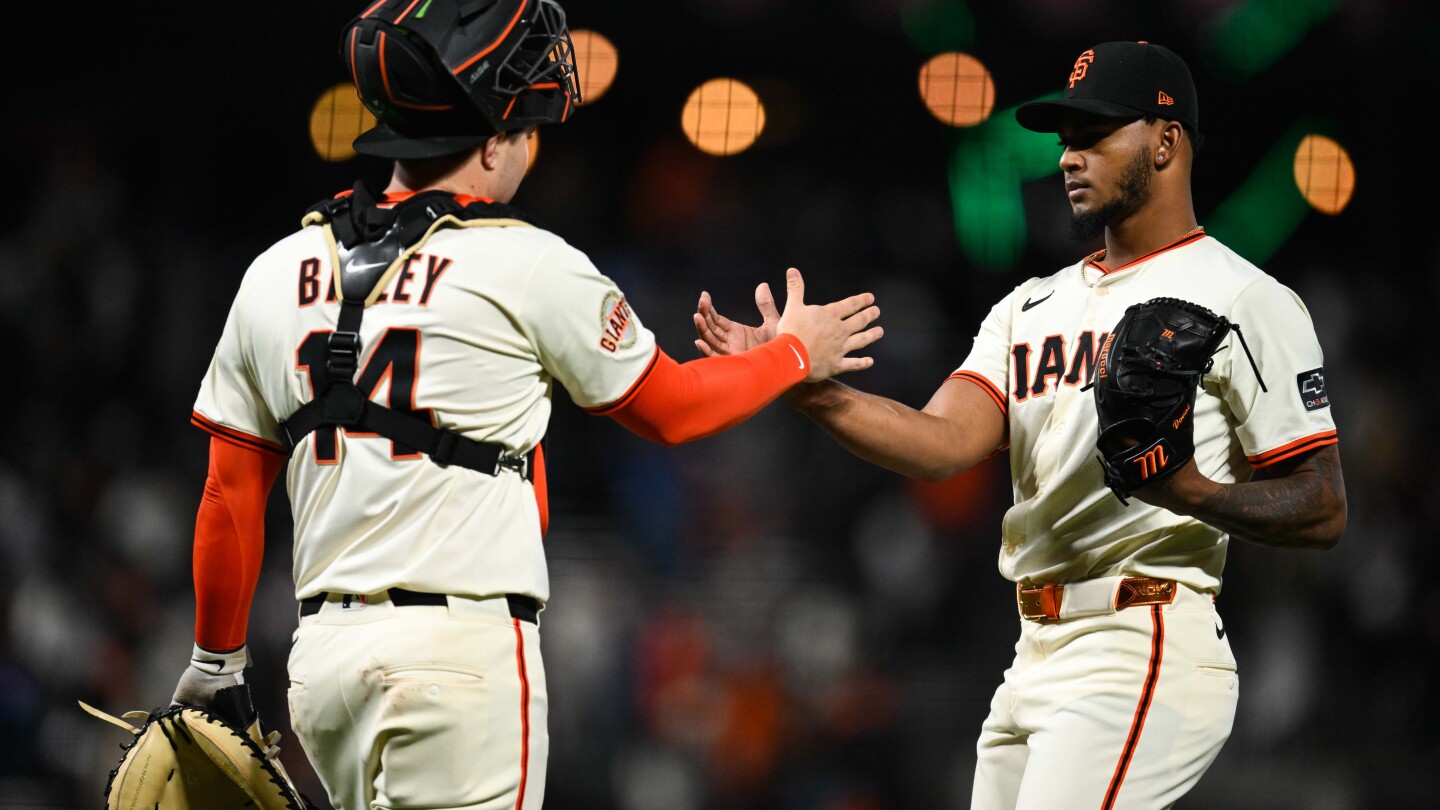Fantasy Baseball Closer Report: Giants make a change as Camilo Doval assumes closer role