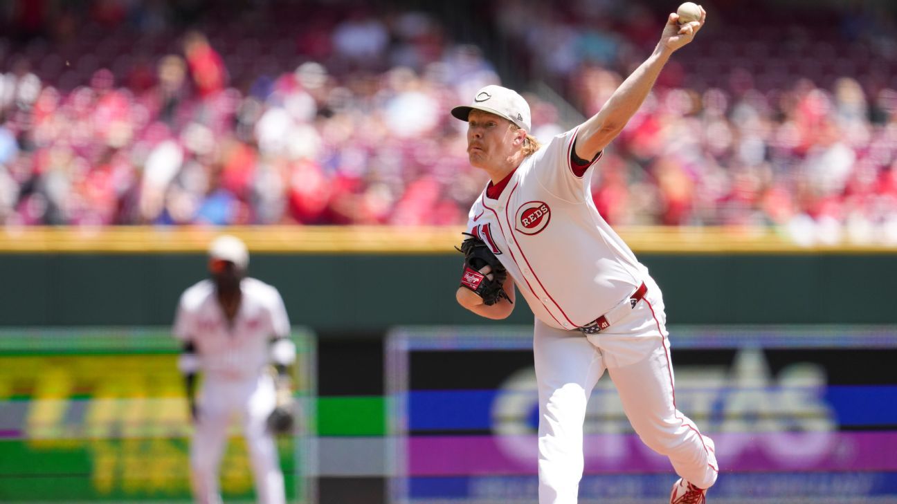 Fantasy baseball waiver wire: NL Central southpaws lead top picks