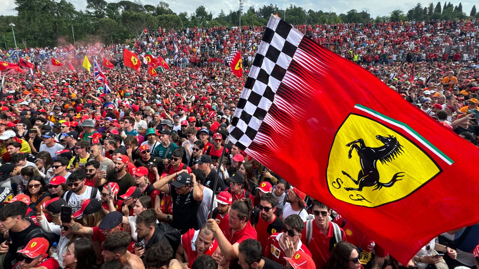 Ferrari under pressure as Lewis Hamilton prepares for home debut at Emilia Romagna GP, says Vicky Piria | F1 News