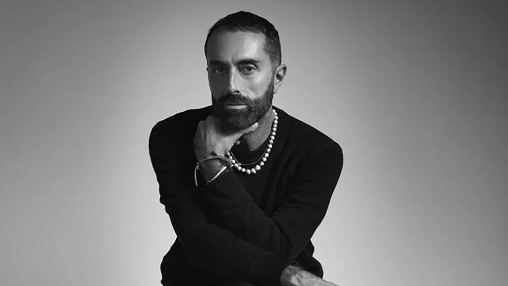 Giambattista Valli to Receive French Merit Award During Couture Week
