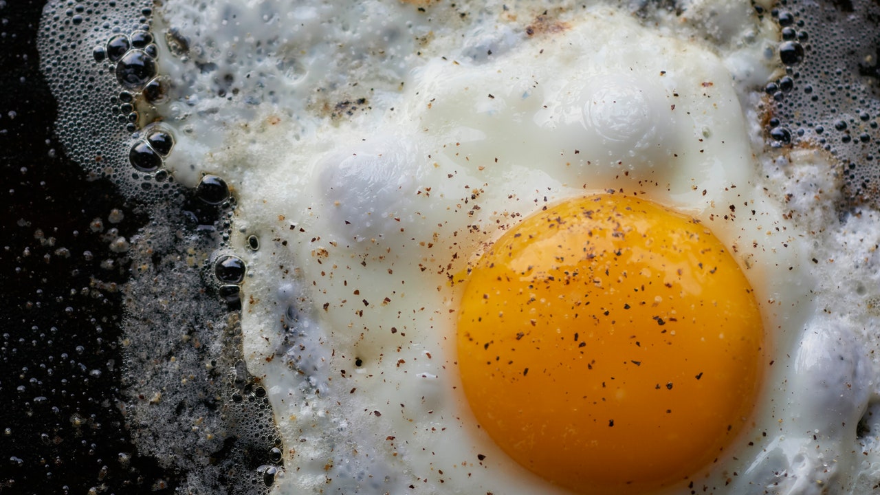 How A Nutritionist Eats 100g Of Protein Every Day