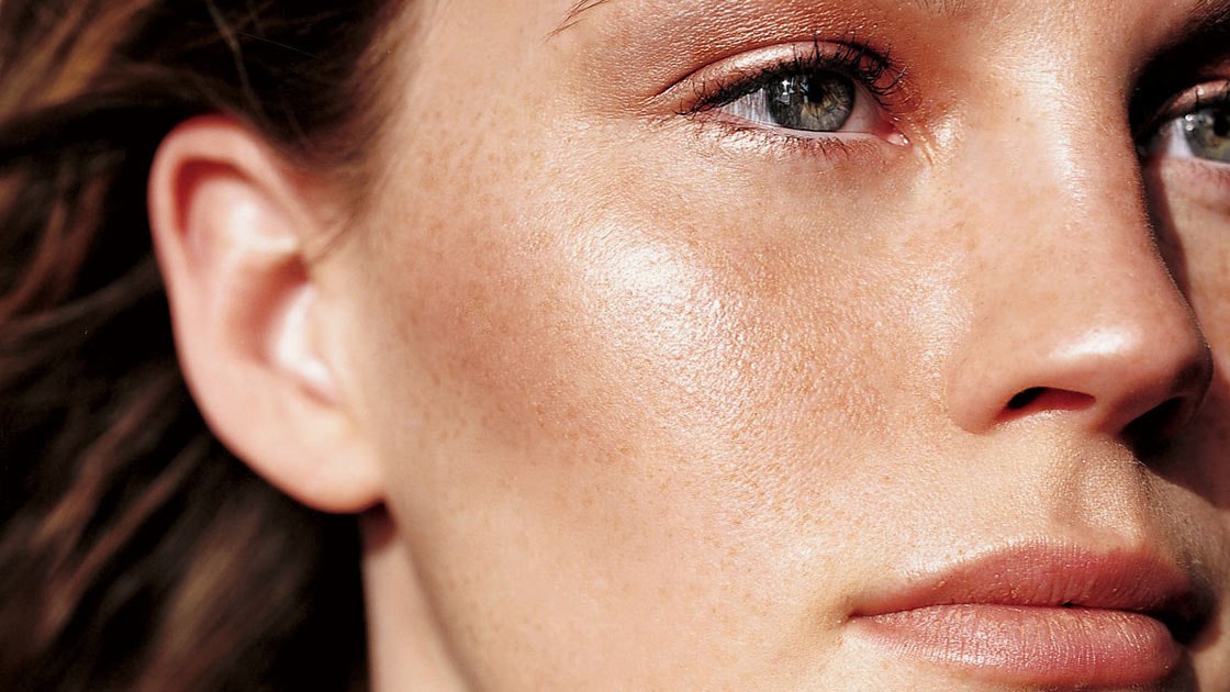 How to Use Vitamin C the Right For Glowing Skin