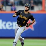 Isiah Kiner-Falefa homers after meeting his 2nd cousin for the 1st time, Ralph Kiner’s son