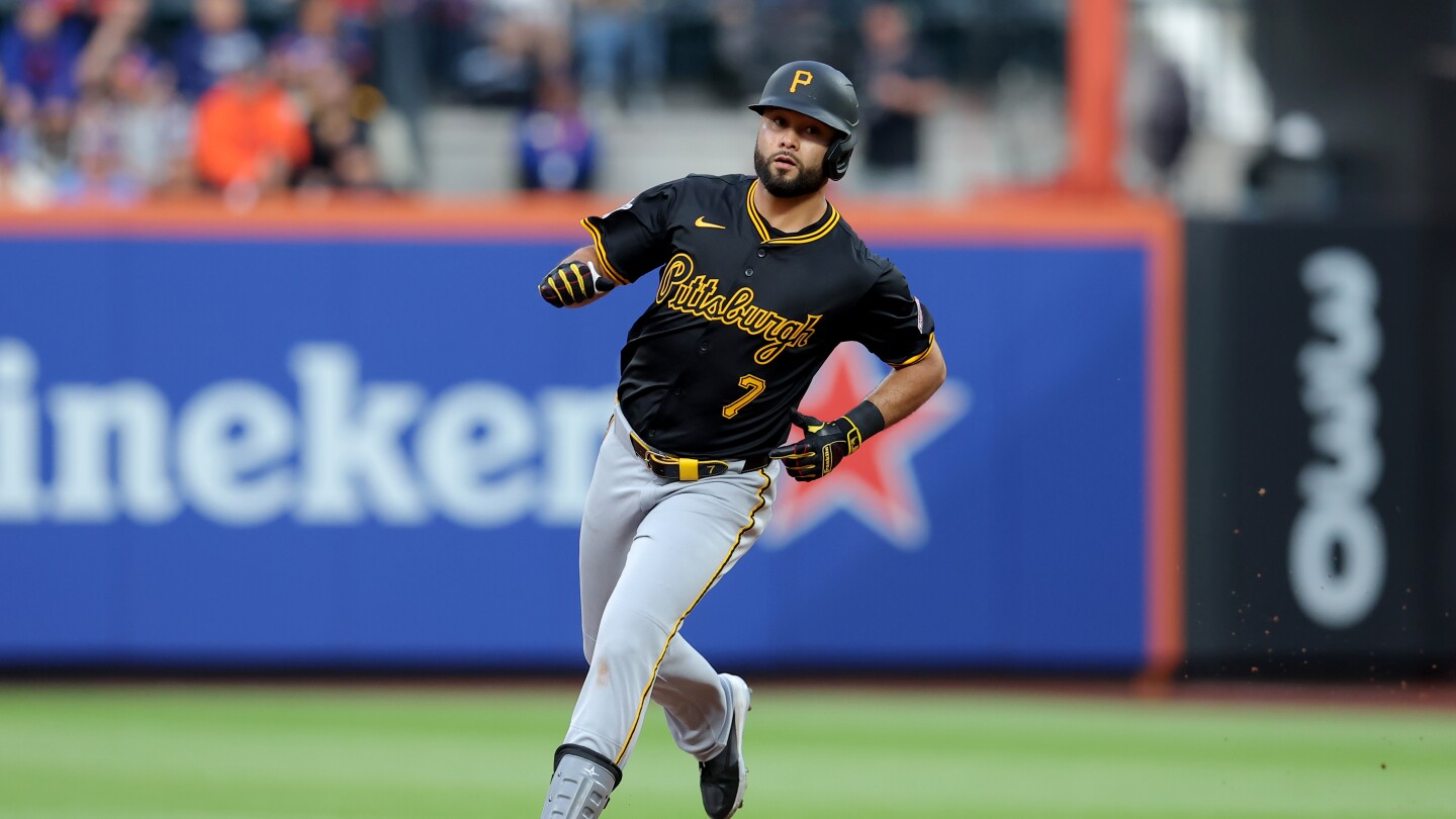Isiah Kiner-Falefa homers after meeting his 2nd cousin for the 1st time, Ralph Kiner’s son
