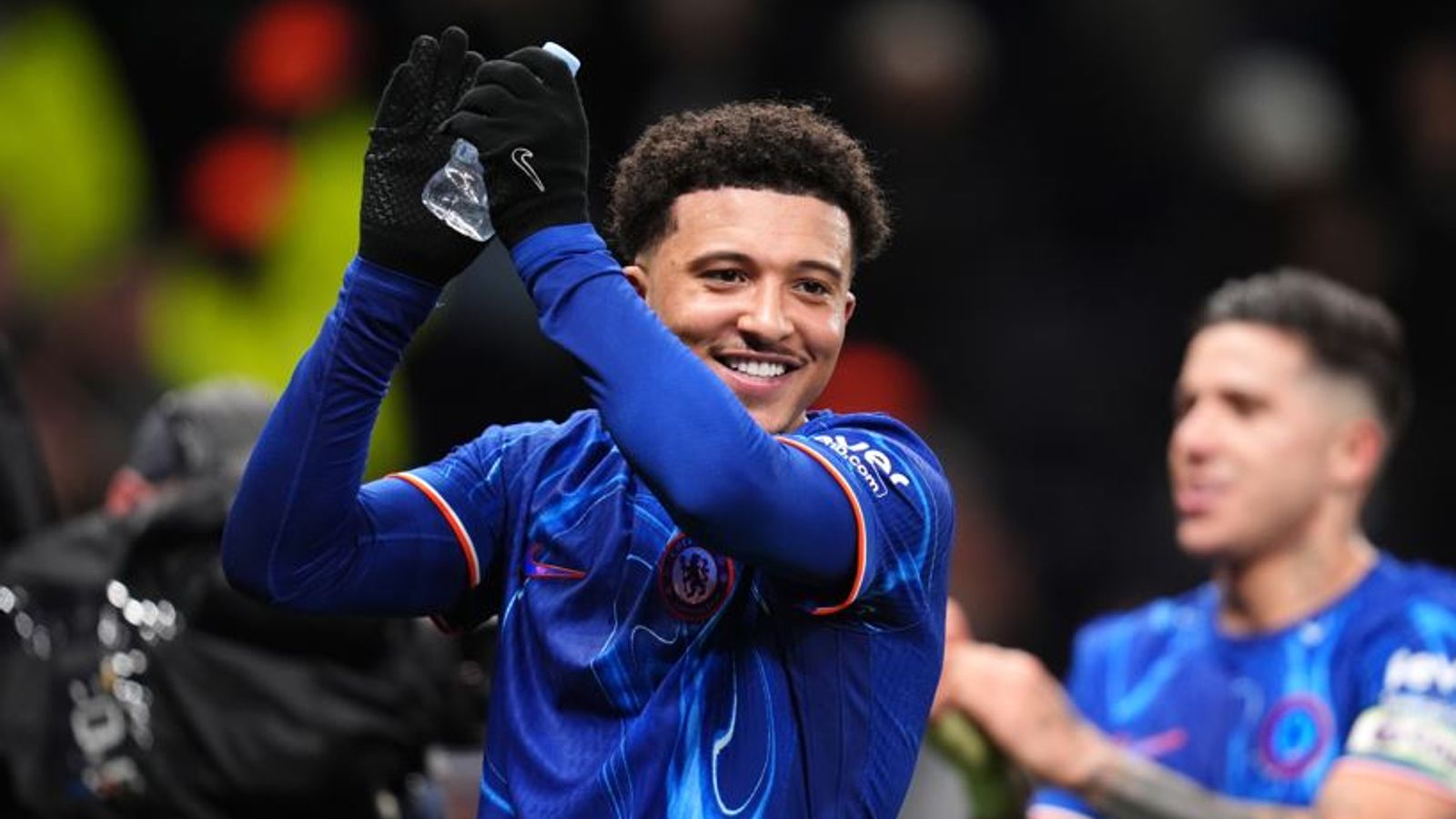 Jadon Sancho transfer: Chelsea in talks with Man Utd loanee to keep forward at Stamford Bridge | Football News