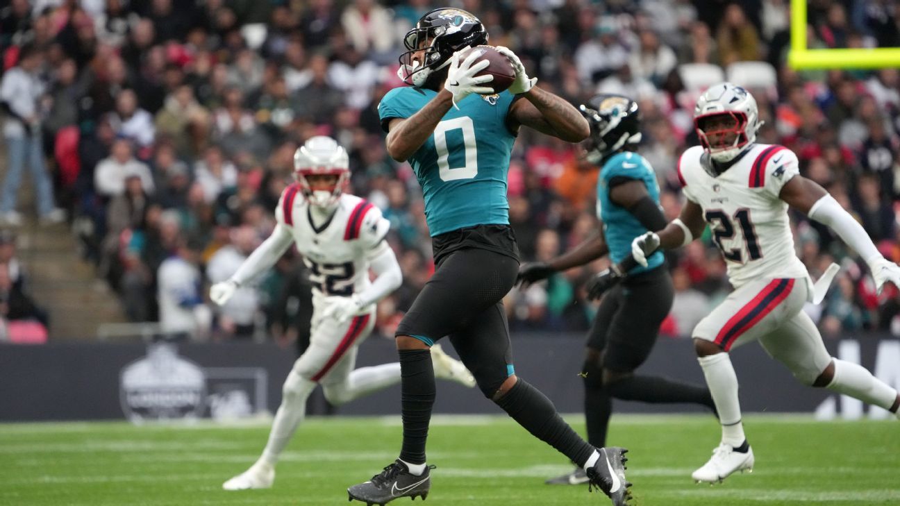 Jaguars release Gabe Davis just 14 months after signing WR