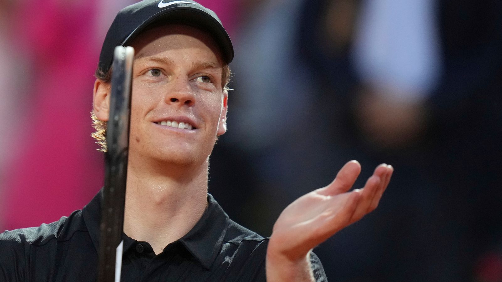 Jannik Sinner eases to Italian Open semi-final as Coco Gauff books Jasmine Paolini showdown in Rome | Tennis News