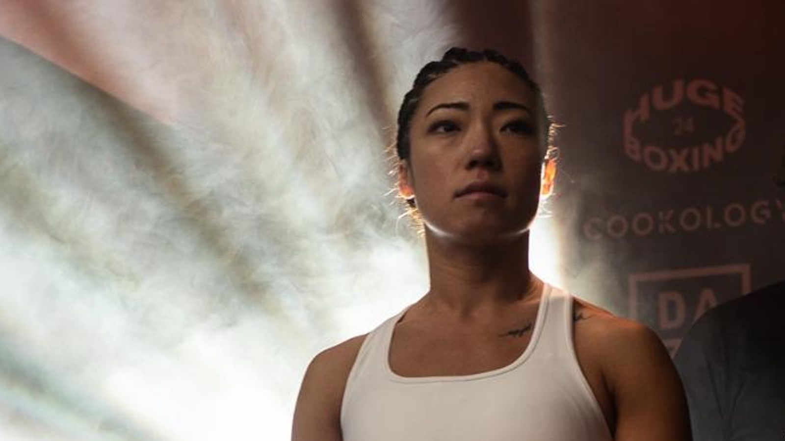 Julia Lee: Police detective, amateur coach and professional fighter | ‘Boxing chose me’ | Boxing News