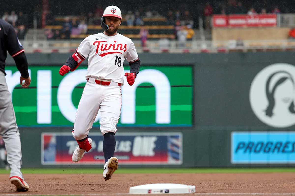 Kody Clemens hits walk-off double to give Twins 6-5 win over Guardians in Game 1 of doubleheader