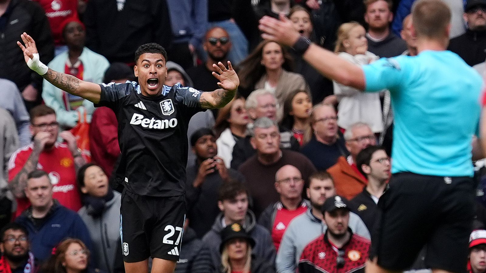 Man Utd 2 – 0 Aston Villa