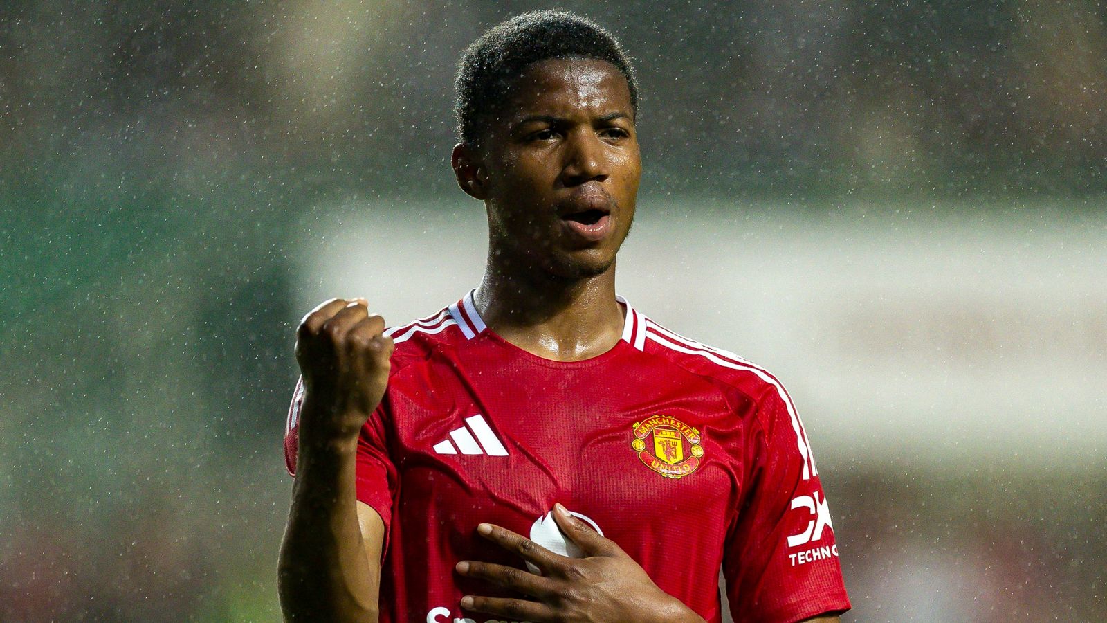 Manchester United rally to beat Hong Kong 3-1 as Chido Obi scores twice in post-season friendly | Football News