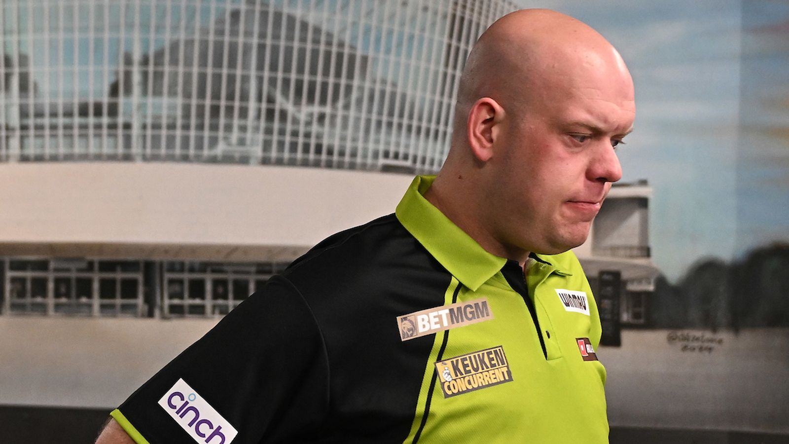 Michael van Gerwen withdraws from Dutch Darts Championship after splitting with wife Daphne | Darts News