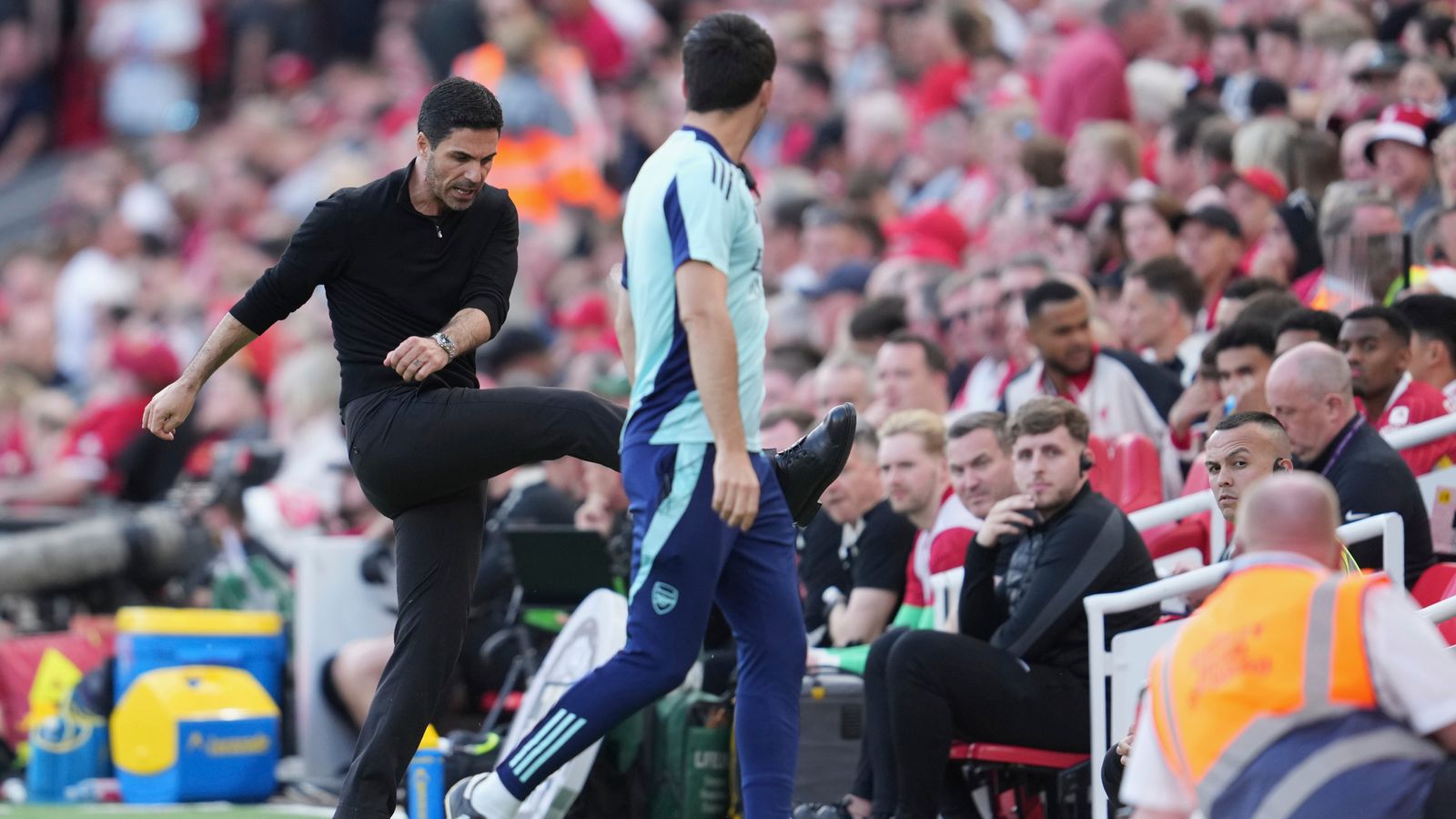 Mikel Arteta: Arsenal manager furiously describes first 20 minutes at Anfield as unacceptable and ‘nowhere near the standards’ | Football News
