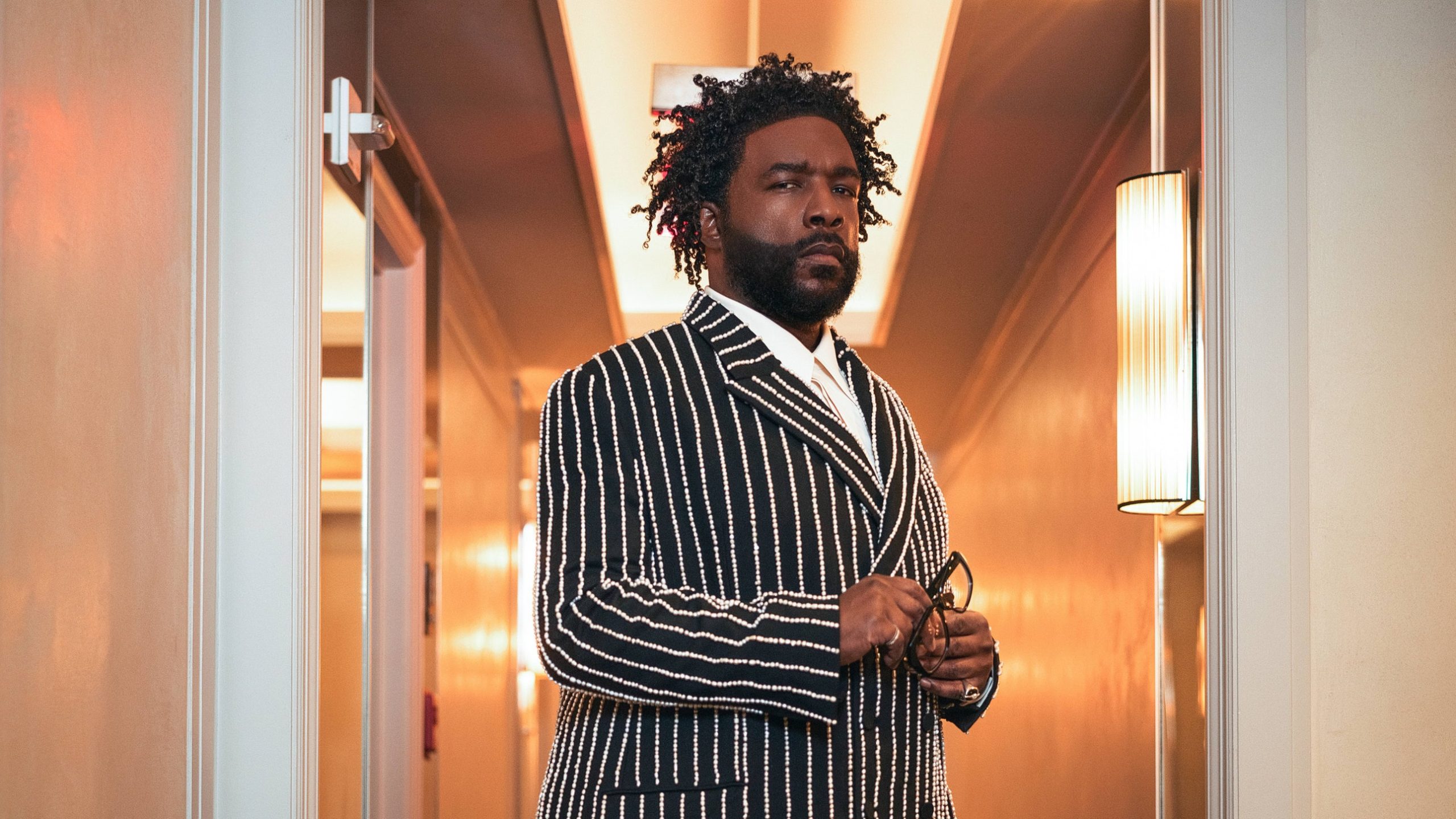 Questlove’s Dapper 2025 Met Gala Suit Featured Over 30,000 Pearls—and Pays Tribute to His Father