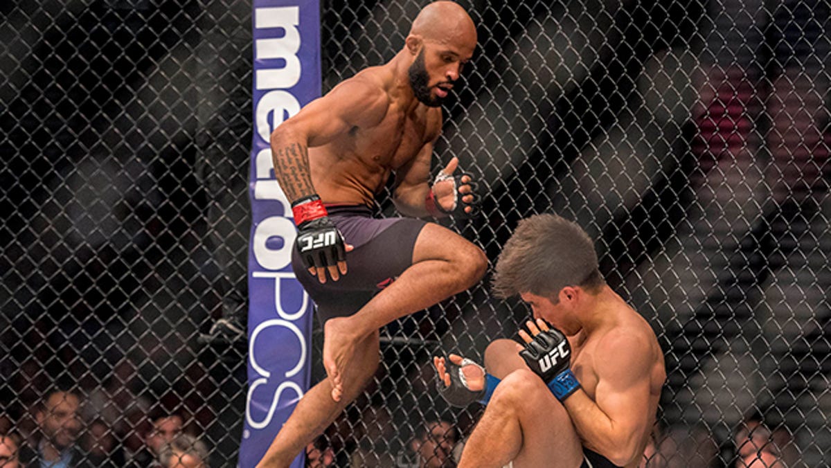 Sean O'Malley's coach reflects on working with Demetrious Johnson