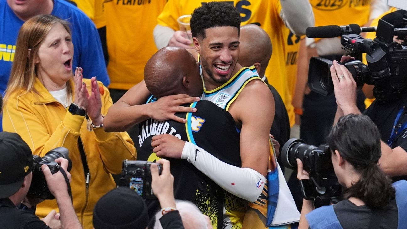 Sources - Tyrese Haliburton's dad allowed into Pacers home games