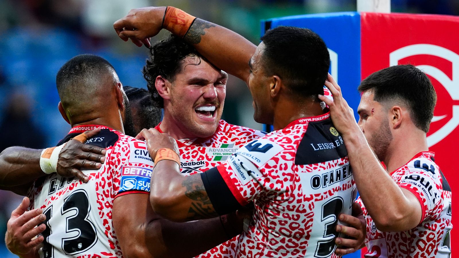 Super League: Leigh Leopards resist Huddersfield Giants fightback to reignite play-off charge | Rugby League News