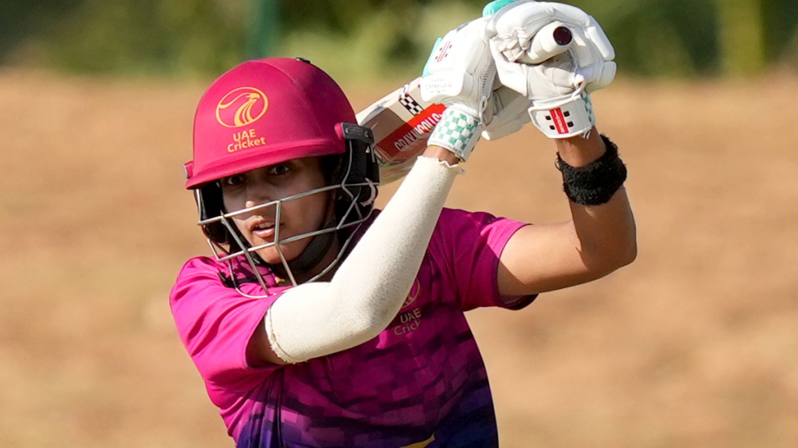 Ten batters retire out as quick-thinking UAE beat the rain and Qatar in Women’s T20 World Cup qualifier | Cricket News