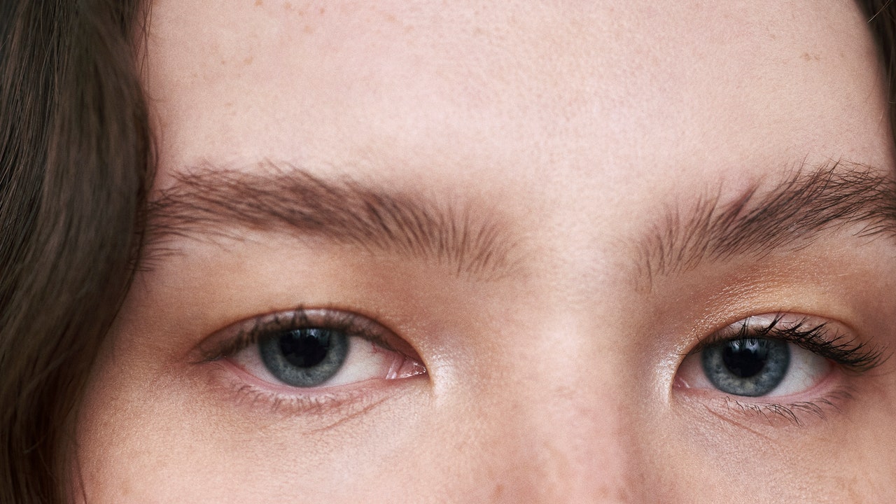 The Best Non Comedogenic Makeup for a Full Beat, Sans Breakout