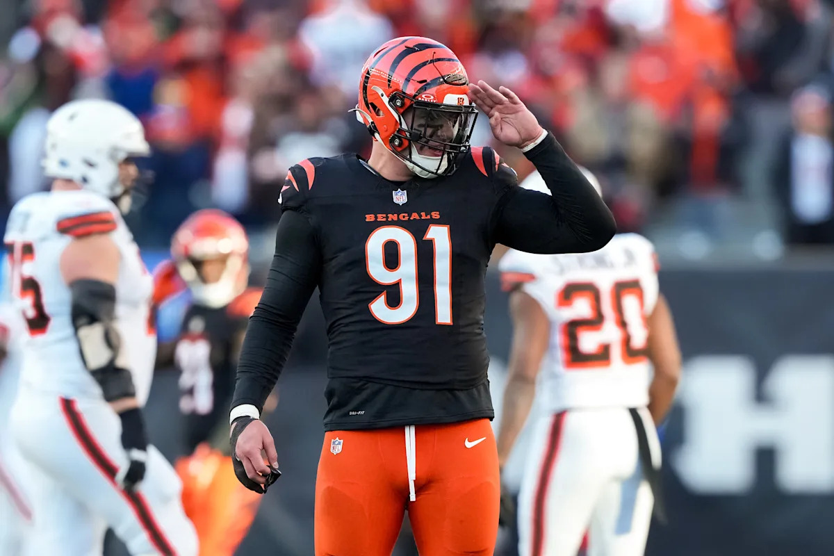 Trey Hendrickson expresses frustration with Bengals over contract stalemate