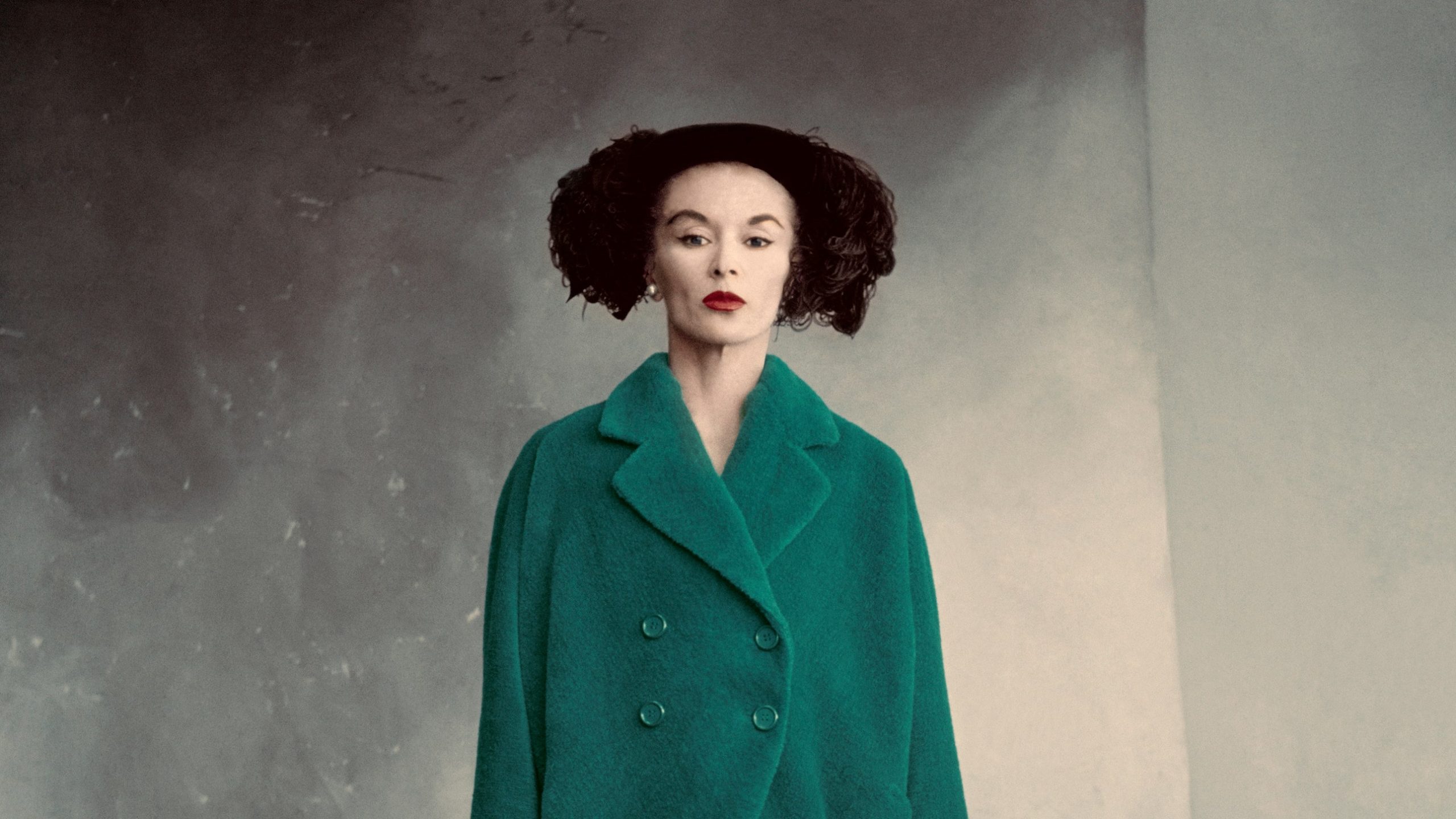 Viva Balenciaga Couture! 31 Masterworks by the House Founder