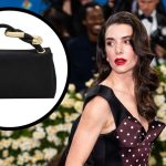 Valentina Ferrer on the Metropolitan Museum of Art steps for the Met Gala; photo of Marc Jacobs dual bag Valentina Ferrer carried.
