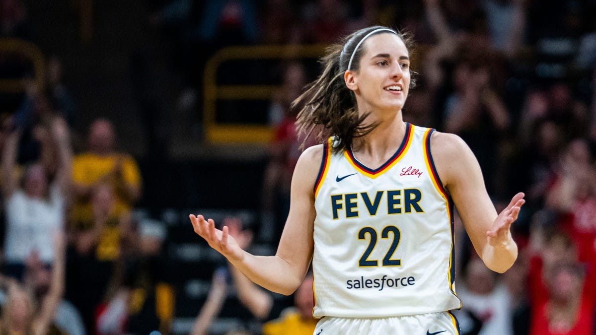 Will Clark hype continue as WNBA season starts? Tell us