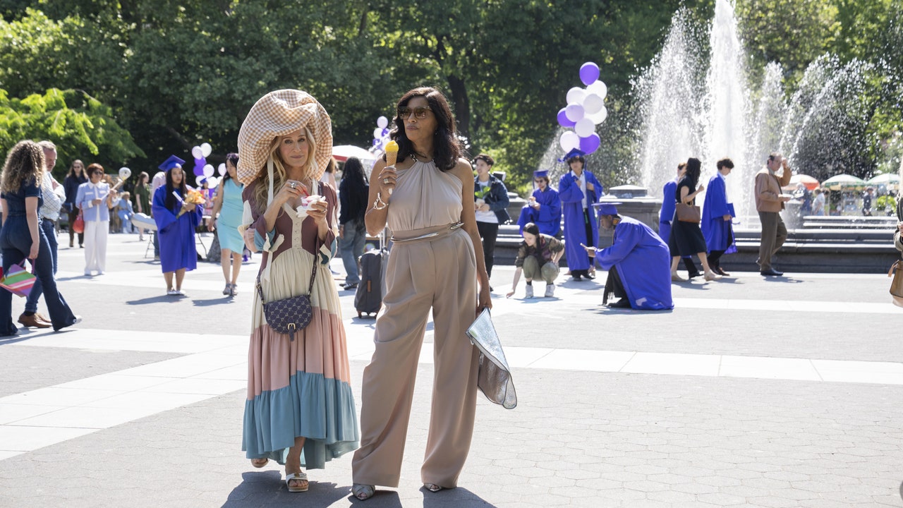 ‘And Just Like That’ Returns With a Third Season as Gloriously Unhinged as Carrie’s Outfits