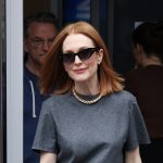 7 Chic Summer Looks Inspired by Julianne Moore