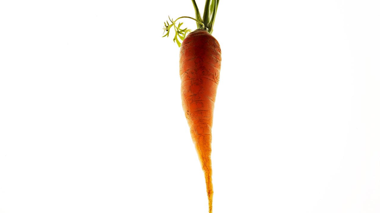 A Carrot Salad For Glowing Skin? Inside the Edible Skincare Myth