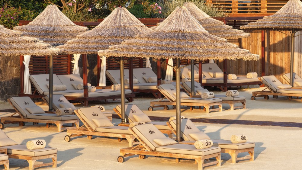 Alo Launches Boutique & Beach Club at Mandarin Oriental Bodrum